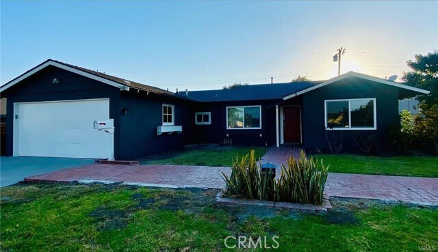Building Photo - 16131 Warren Ln