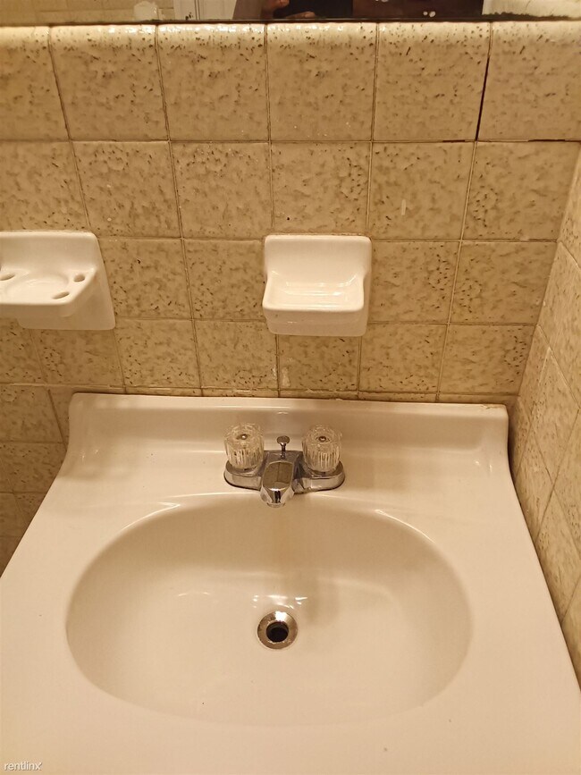 Foto del edificio - 3 br, 2 bath House - 703 Hillmont Drive