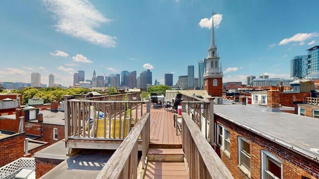 Foto del edificio - Spacious 1-bed in desirable North End w He...