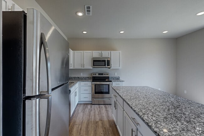 3BR, 2.5BA - The Magnolia - 1,484-1,507SF - Hillcrest Village