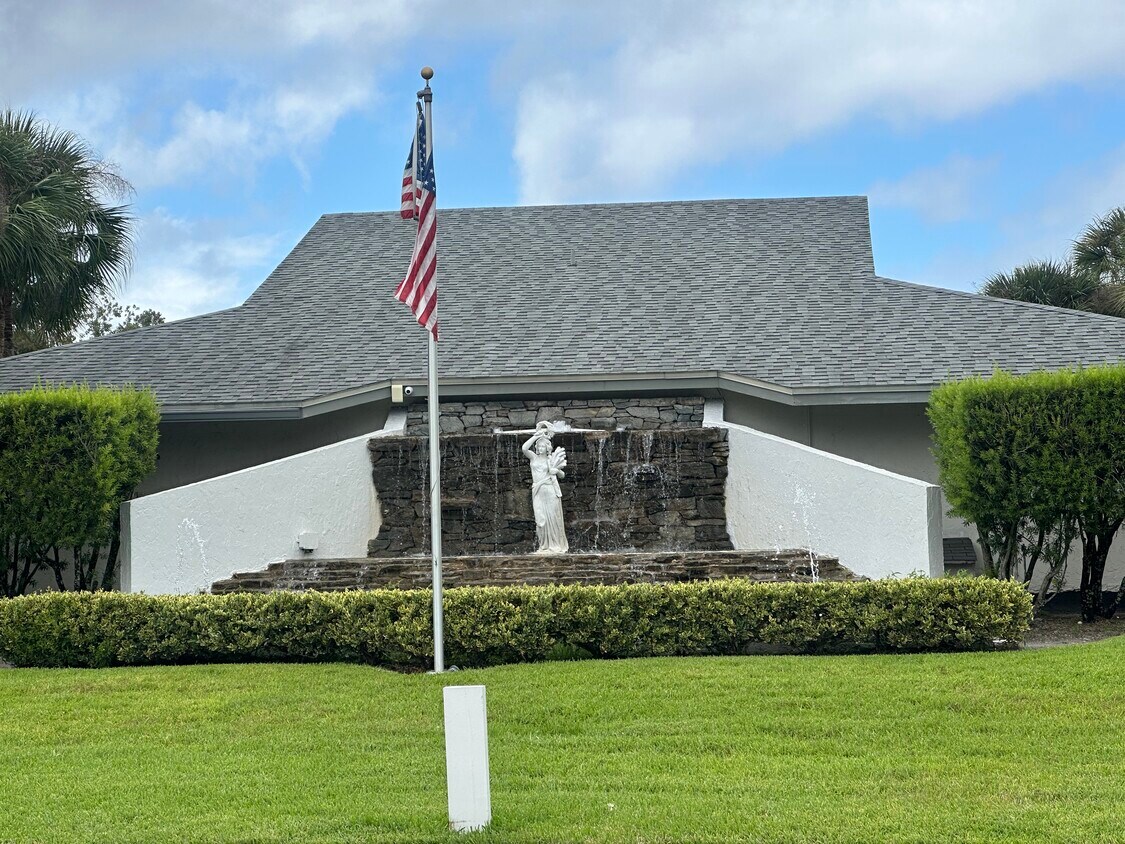 Primary Photo - 9360 Craven Rd