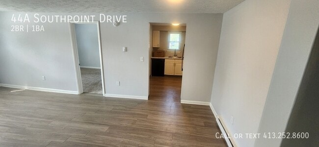 Photo - 44 Southpoint Dr Apartment