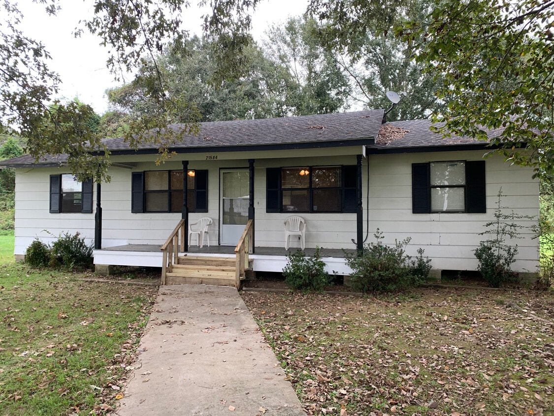 21584 Samuels Rd, Zachary, LA 70791 House Rental in Zachary, LA