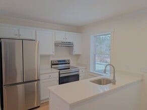 Building Photo - 17 Faulkner Pl