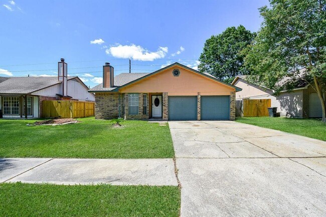 Foto del edificio - 2623 Forestbrook Dr