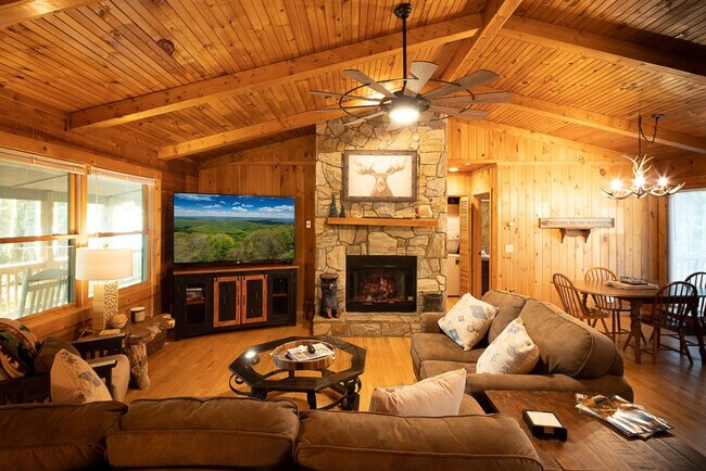 Building Photo - 106 Mountain Laurel Ln