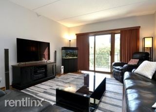 Building Photo - 2 br, 2 bath House - 1685 Mill St Apt 505