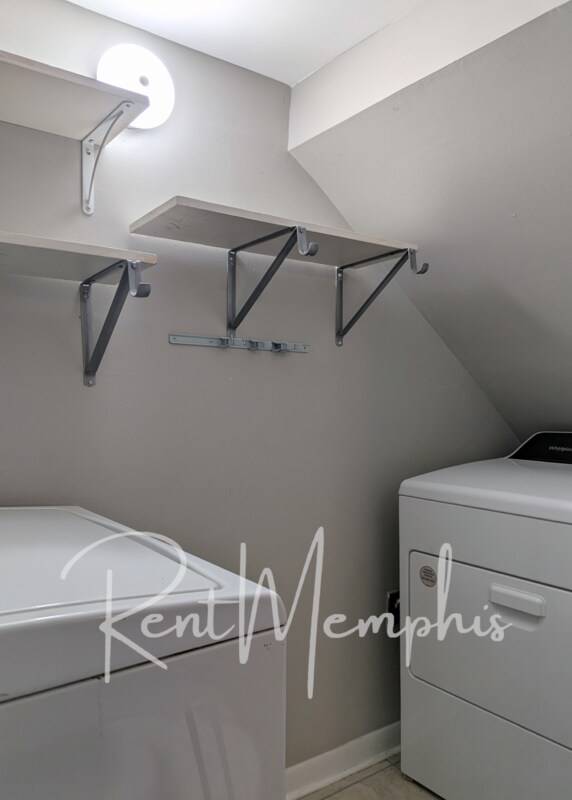Foto del edificio - 156 N Auburndale St