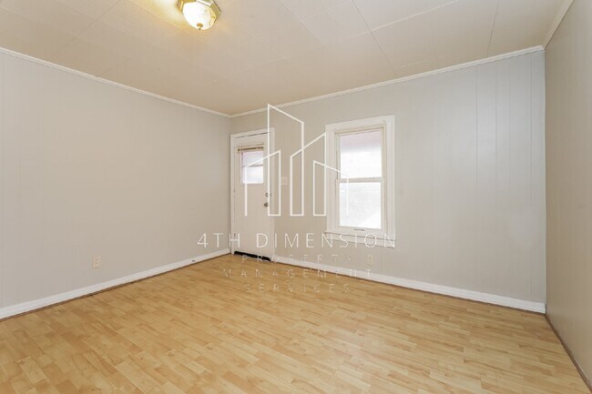 Foto del edificio - Charming 3-Bedroom Home in Winston-Salem w...