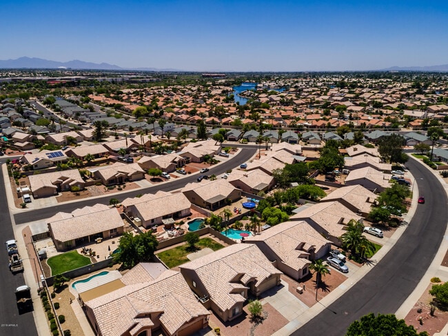 Building Photo - 8515 W Acapulco Ln