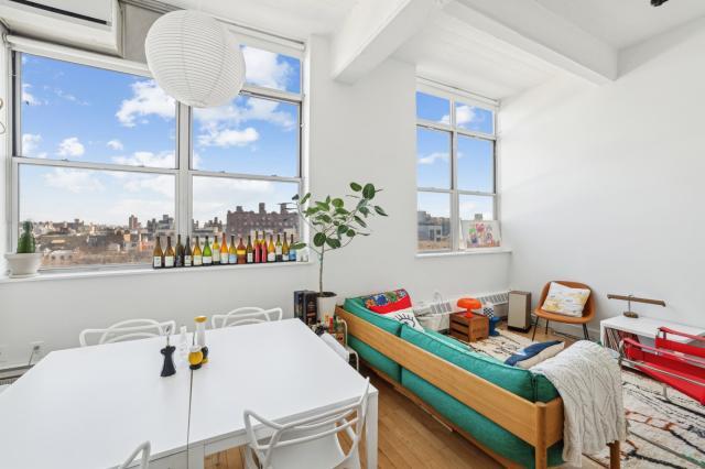 Foto del edificio - 2 bedroom in New York NY 11205