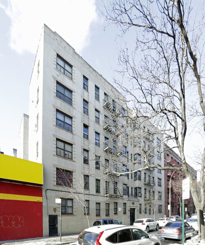 2463 Davidson, ¡alejado - 2463 Davidson Ave