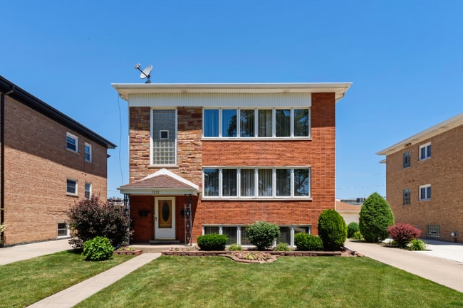 Building Photo - 7232 W Crain St