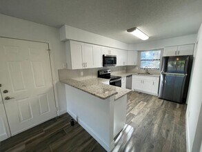 Building Photo - 2190 Arbour Walk Cir