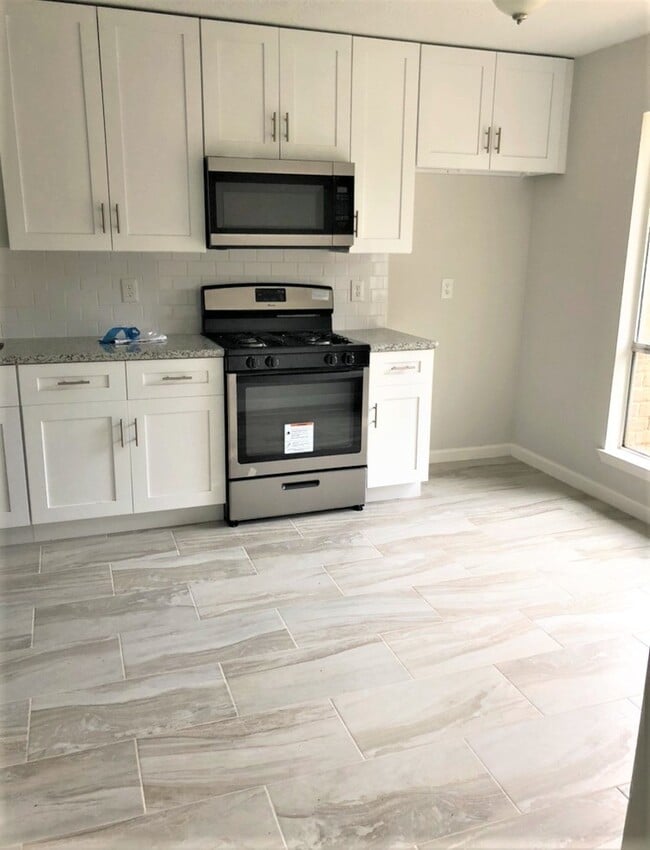 Foto del edificio - 1919 Oakwell Ln