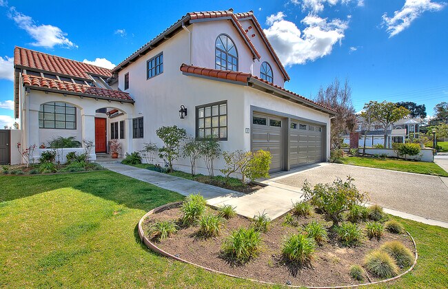 Photo - 2 Cambridge Townhome