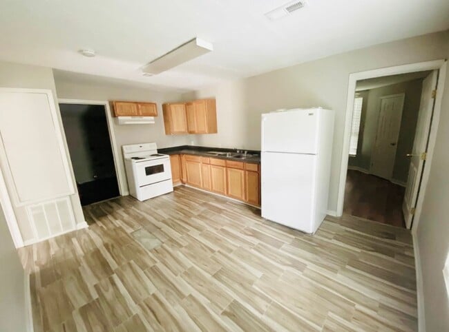 Photo - 5107 Byron Ave House