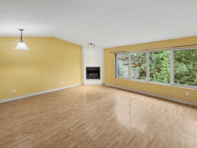 Building Photo - 7660 Boundary Ave