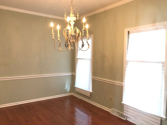 Foto del edificio - 1294 Gray Hawk Rd