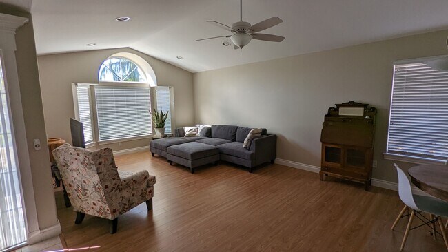Foto del edificio - 2126 S 18th St