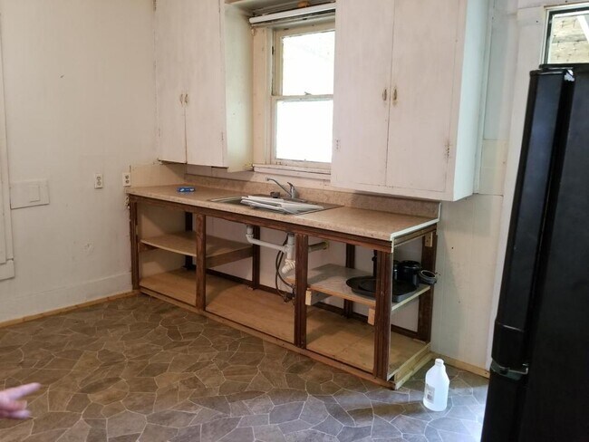 Building Photo - 1501 Poplar