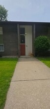 Building Photo - 2500 Topsfield Rd