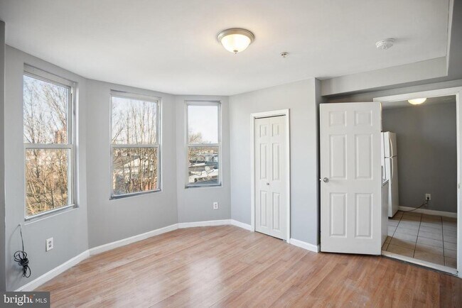 Foto del edificio - 5200 N 11th St
