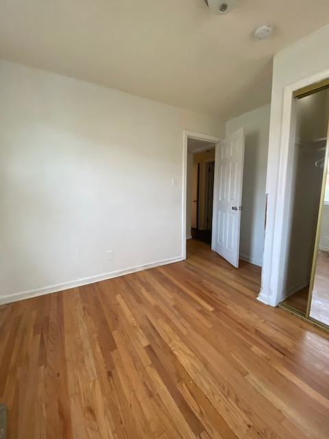 Building Photo - 1436 Kenilworth Dr