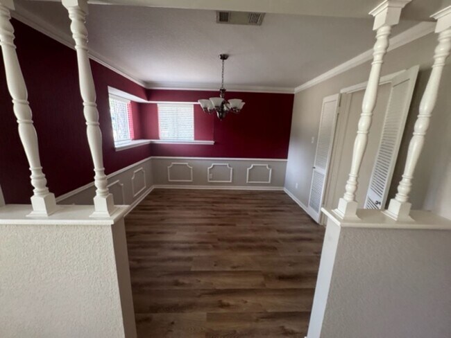 Foto del edificio - 1114 Manatee Ln