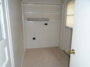Building Photo - 3 br, 1 bath House - 1424 Hillcrest