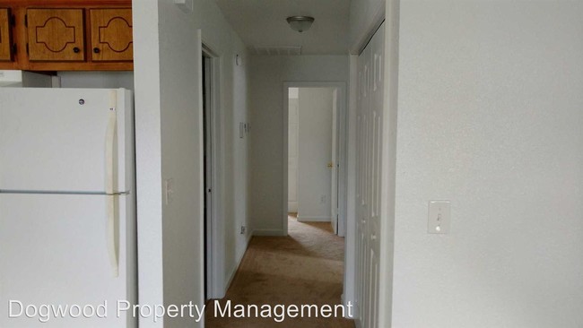 Building Photo - 3 br, 2 bath House - 415 Perry Street