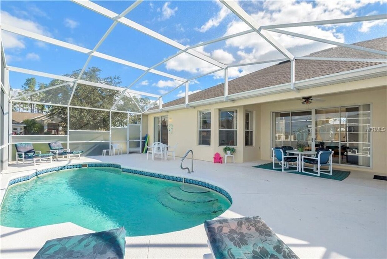 Foto principal - 315 Nottingham Way