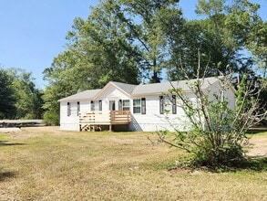 Building Photo - 1712 Lewis St