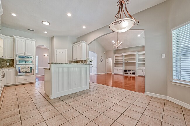 Foto del edificio - 30406 Commons Scenic View Dr