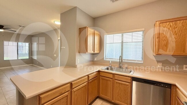 Photo - 805 S Sycamore Apartment