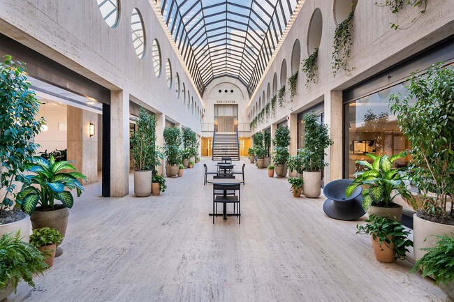 Building Photo - Mercantile Apartments