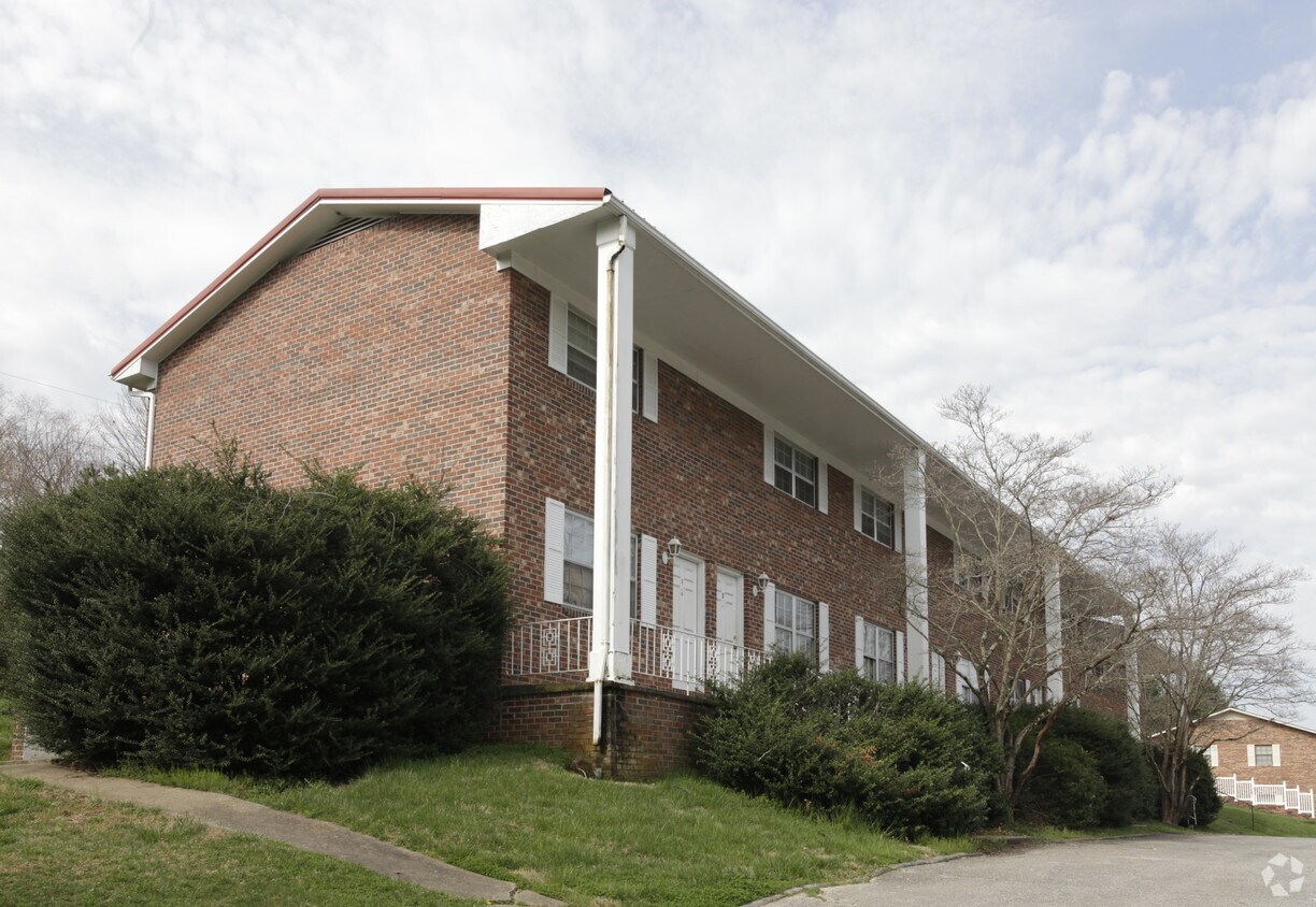 200 Crestview Dr, Greeneville, TN 37745 Apartments Greeneville, TN