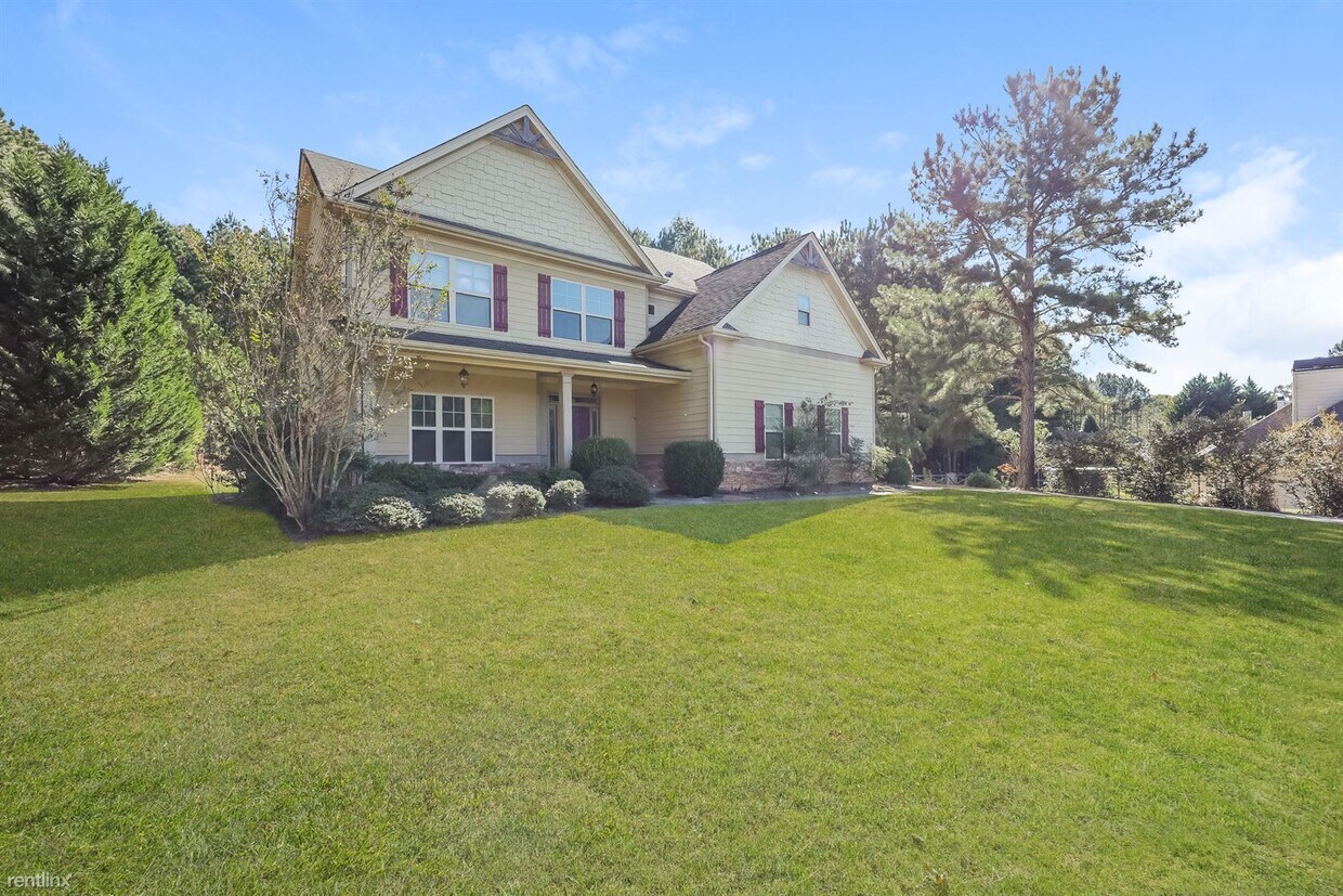 Primary Photo - 4 br, 2.5 bath House - 90 Harris Estates Dr