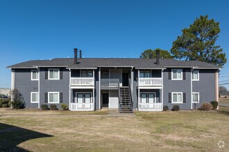 Building Photo - The Retreat at Eddins Apartments