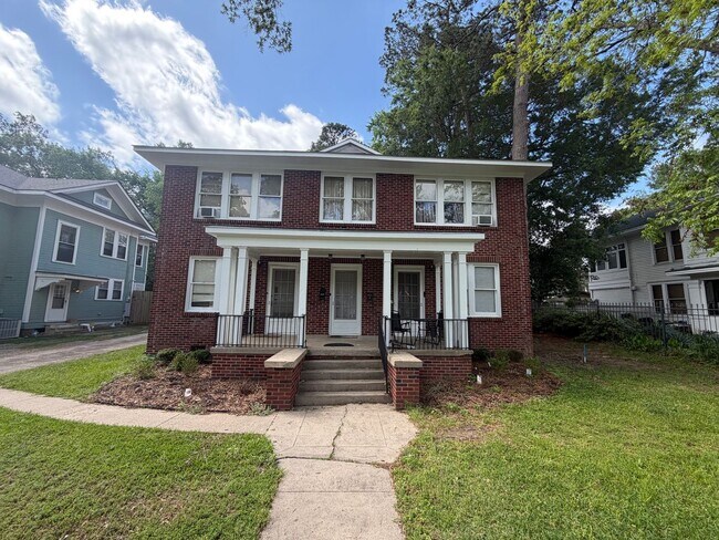 Foto del edificio - 547 Wilkinson St