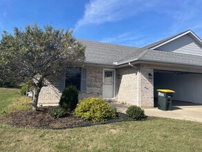 Building Photo - 109 Timberwolf Way