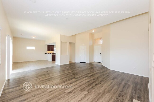 Building Photo - 211 Pinto Way