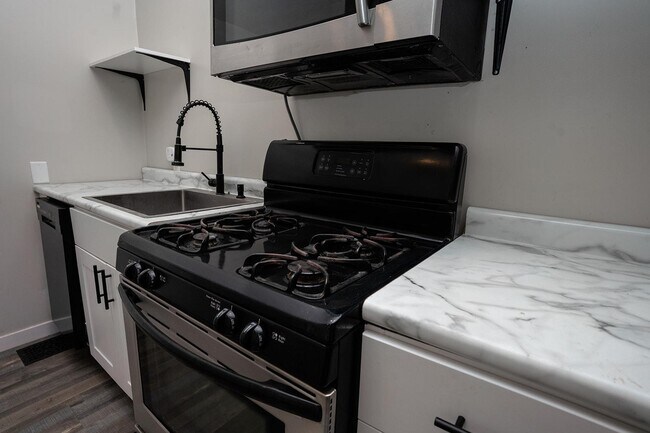 Foto del edificio - 840 S Ironwood Dr