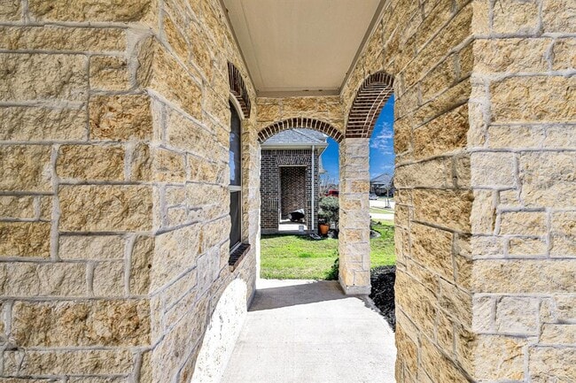 Building Photo - 25034 Blue Mountain Park Ln