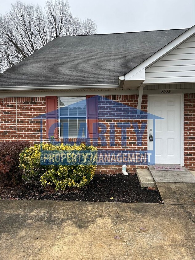 Primary Photo - Two-Bedroom, Two-Bath Townhome in Clevelan...