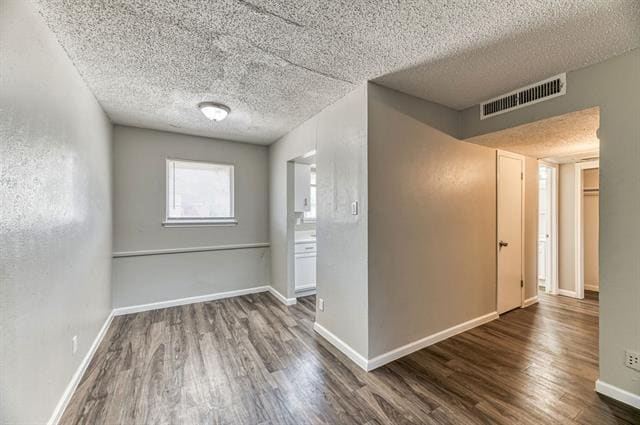 Building Photo - 5315 Columbia Ave