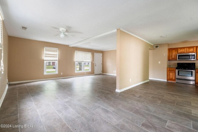 Foto del edificio - 8216 Afterglow Dr