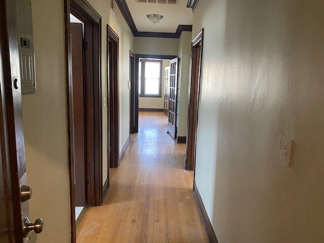 Building Photo - 5333 W Fullerton Ave