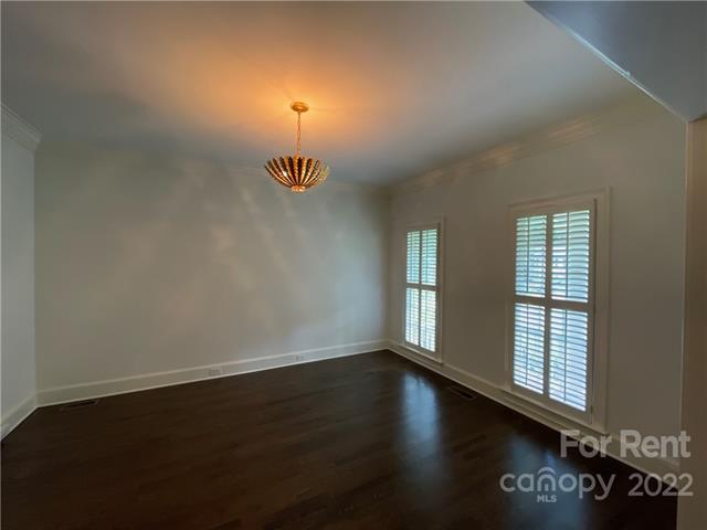 Building Photo - 1500 Ferncliff Rd