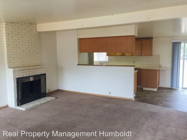 Building Photo - 3 br, 1 bath House - 3450 Cottage